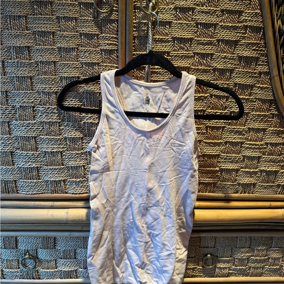 Sweaty Betty Tops - Sweaty Betty Pink Tank Top